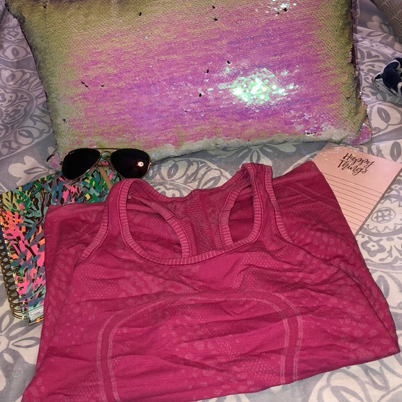 lululemon athletica Tops - Lululemon Swiftly Tech Razorback